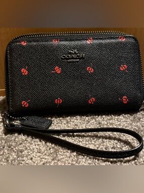 Rose print Coach F53445 Zip Around Wallet
